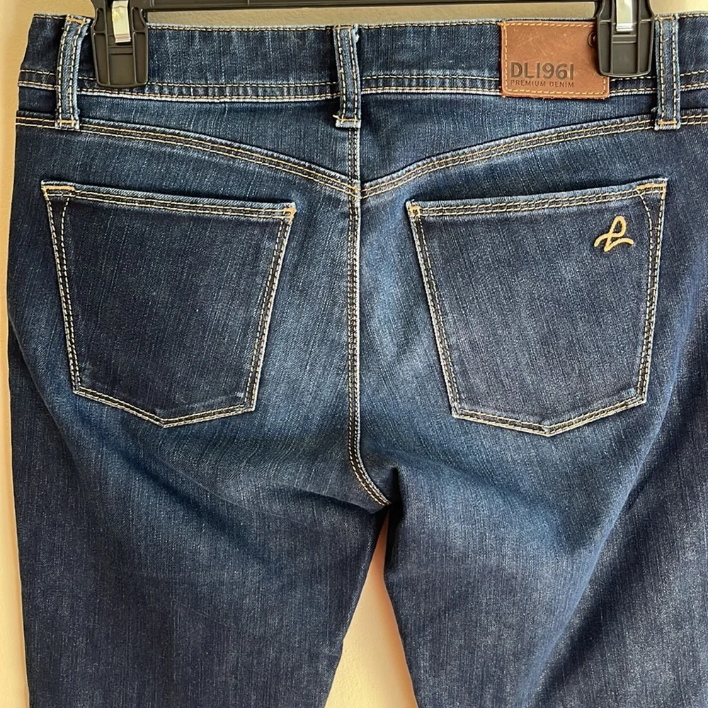 DL1961 Grace High Rise Straight Jeans New Condition - Picture 9 of 15